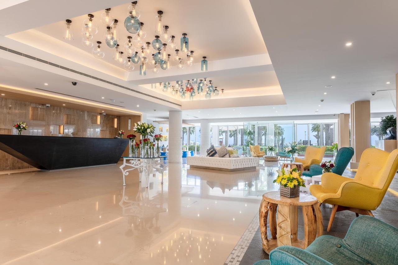 Sealine Beach, A Murwab Resort Mesaieed Exteriör bild Lobby