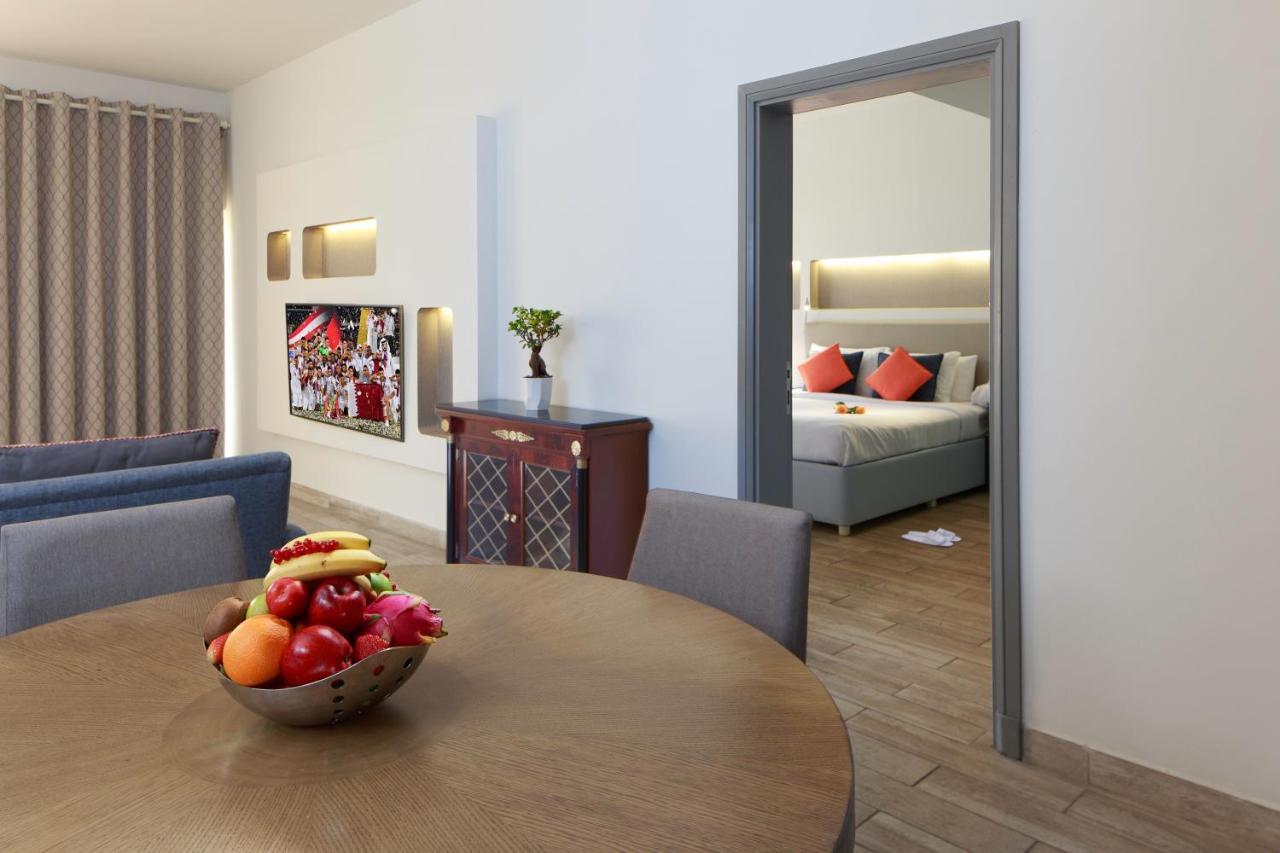 Sealine Beach, A Murwab Resort Mesaieed Exteriör bild A typical apartment at the complex