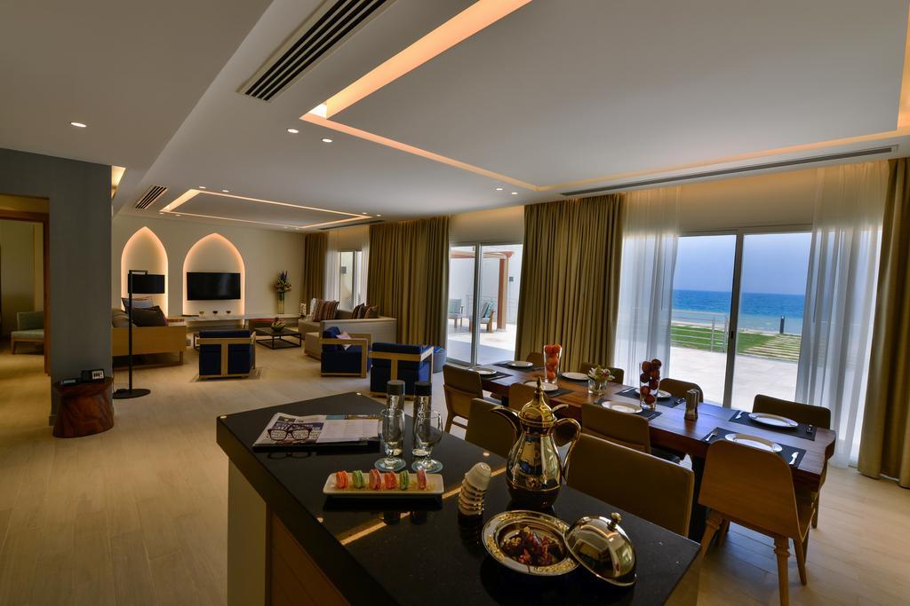 Sealine Beach, A Murwab Resort Mesaieed Exteriör bild The interior of a suite at the Ritz-Carlton, Sharm El Sheikh